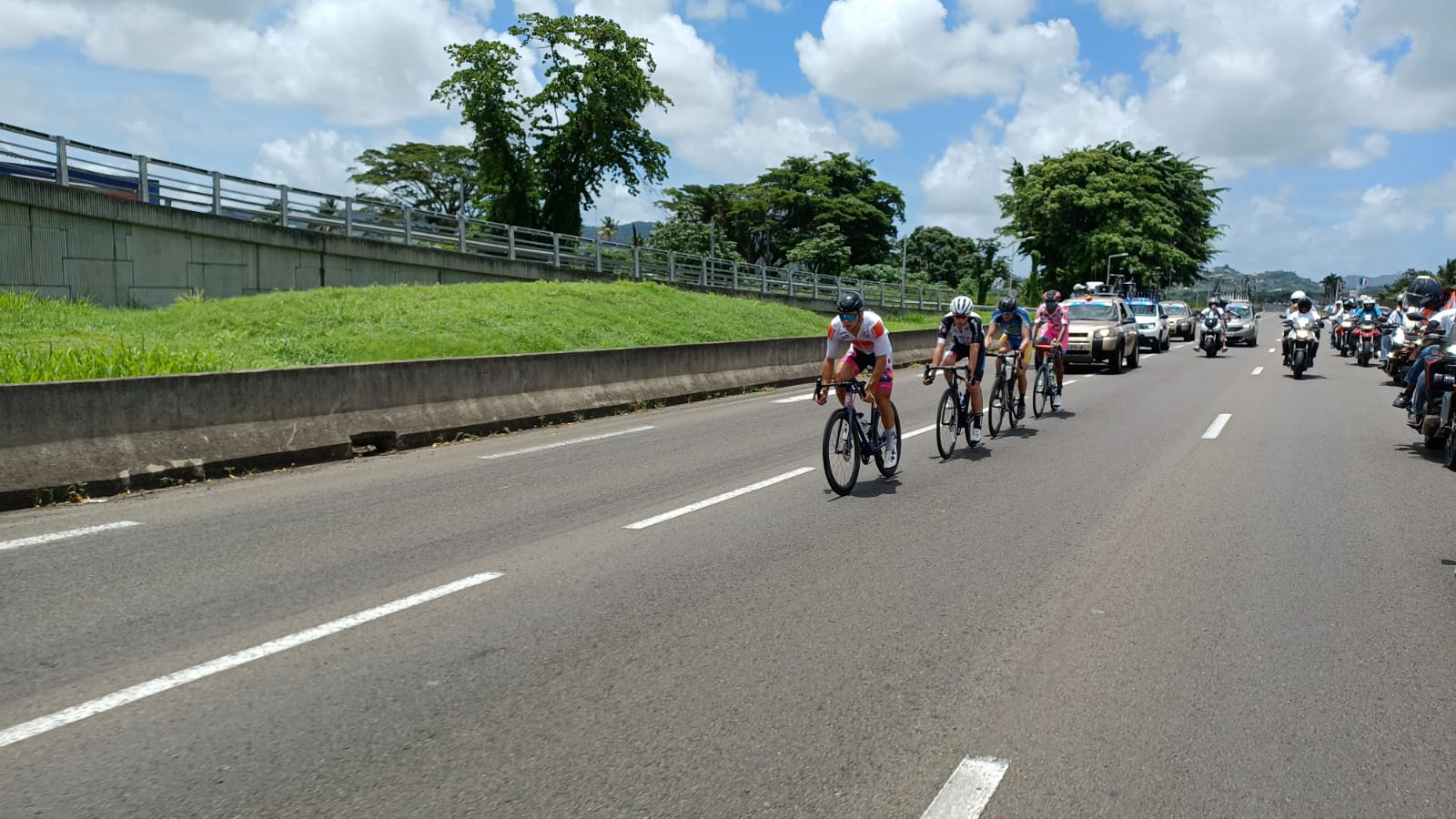 [⭕️Direct?‍♂️] Suivez la cinquième étape du tour cycliste de Martinique